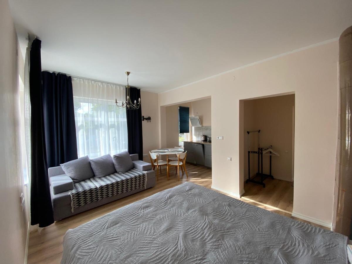Vanapargi Apartments Pärnu Exteriör bild