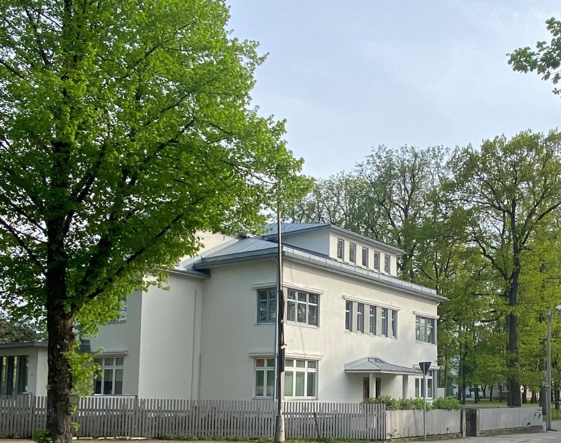 Vanapargi Apartments Pärnu Exteriör bild